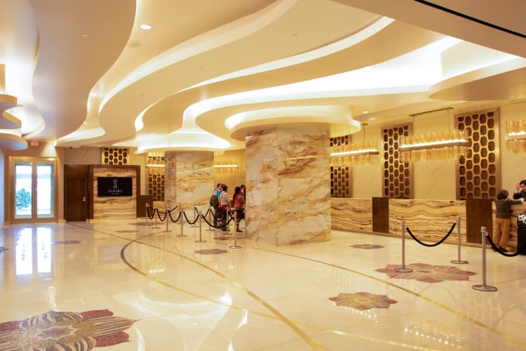 SAHARA Las Vegas photo 3