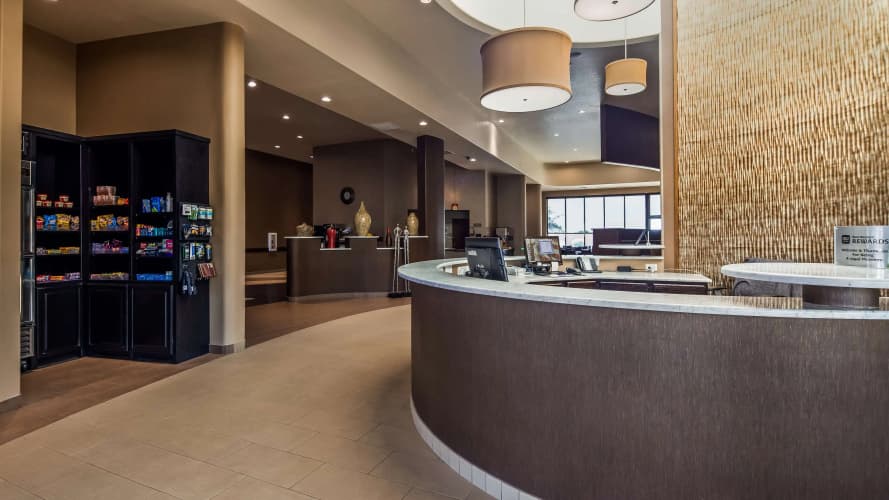 Best Western Plus Lackland Hotel & Suites, photo 3