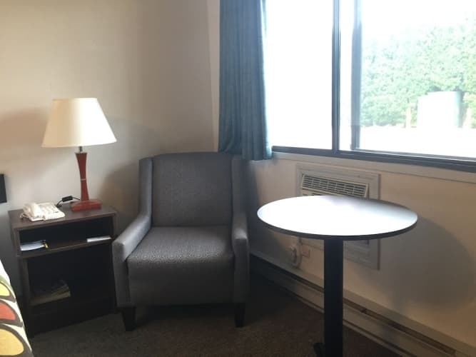 Super 8 Kelowna Bc, photo 4