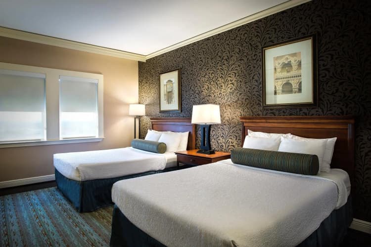 The Whitehall Houston photo 5