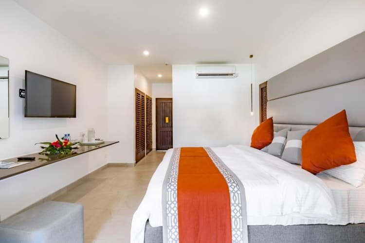 Southern Palms Beach Resort photo 5