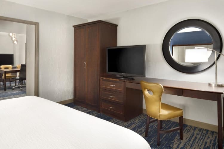 Embassy Suites by Hilton Columbus, photo 5