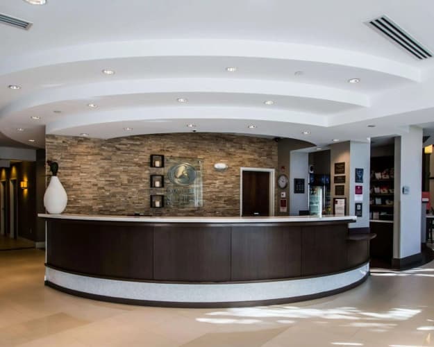 Comfort Suites Miami Airport North photo 3