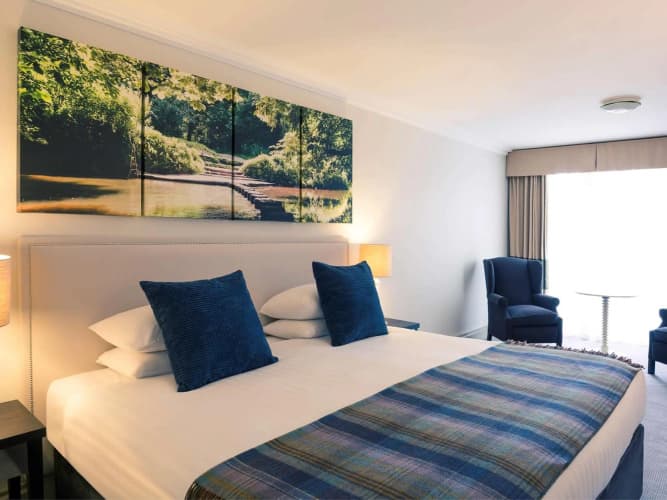 Mercure Box Hill Burford Bridge Hotel photo 4