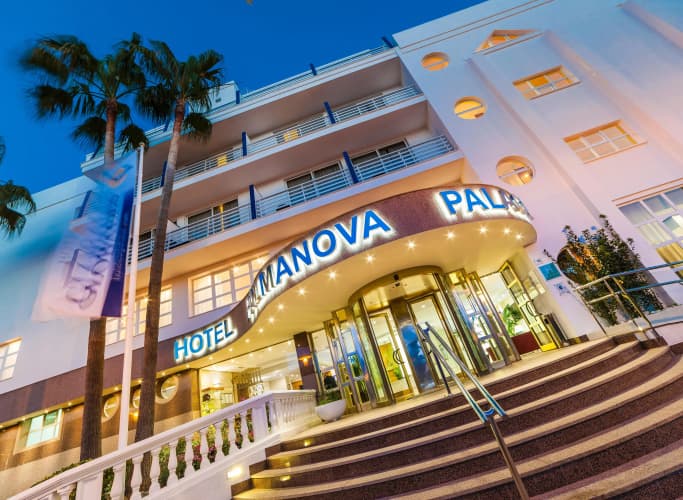 Globales Palmanova Palace - Adults Only photo 2