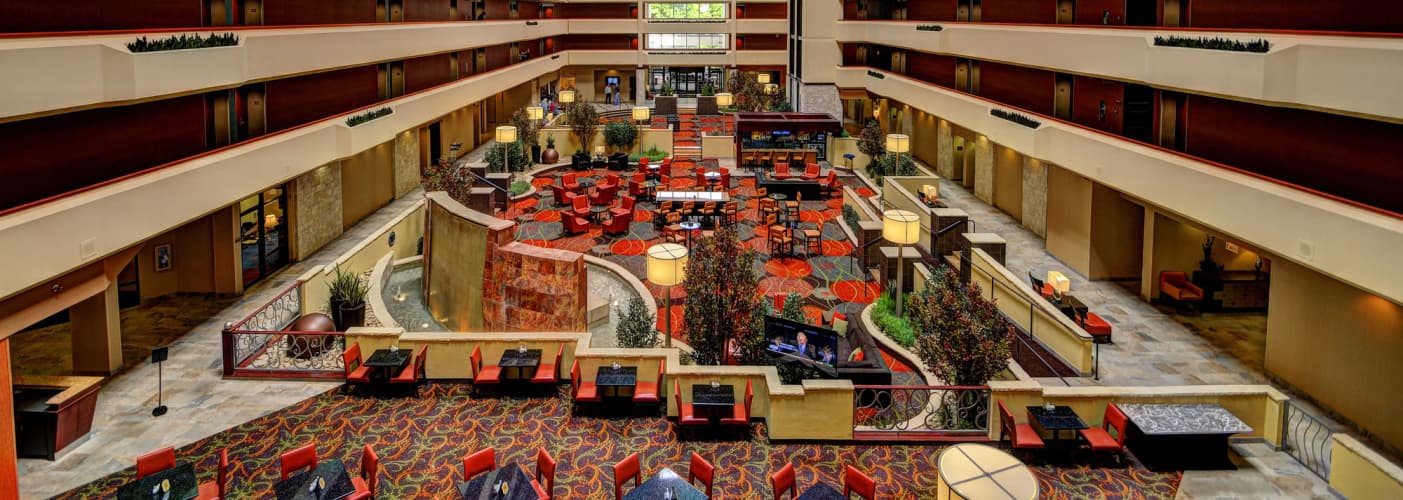 University Plaza Hotel photo 3