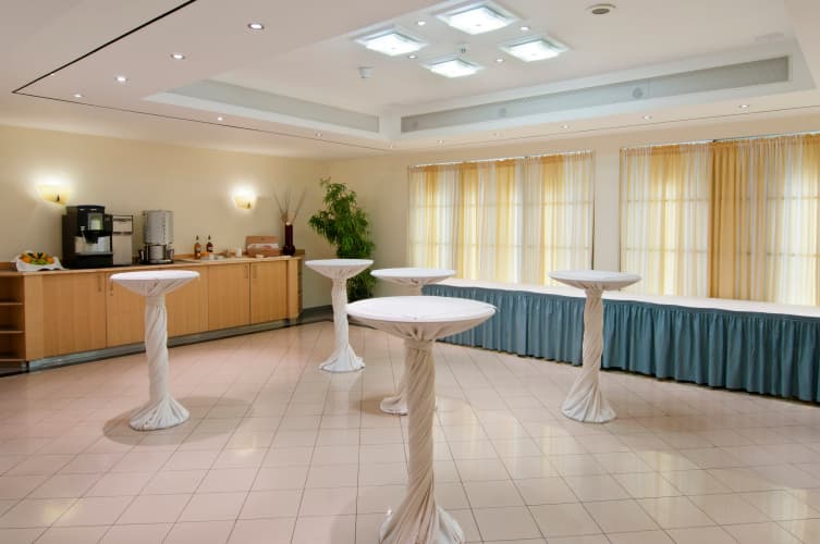 Holiday Inn Munich South photo 3