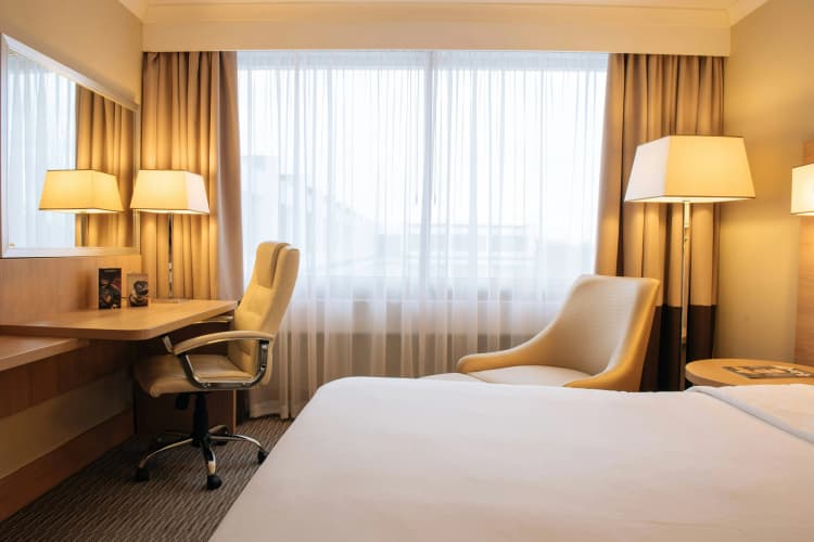 Renaissance London Heathrow Hotel photo 5