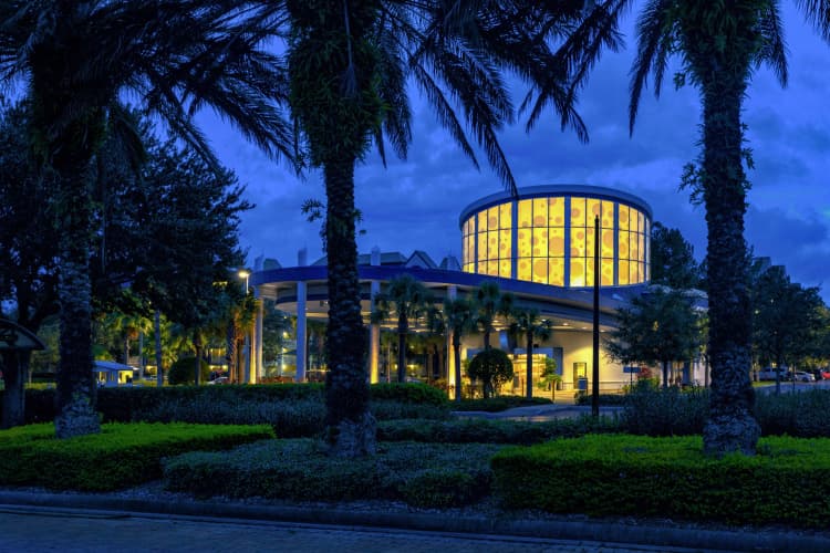 Holiday Inn Resort Orlando Suites - Waterpark photo 2