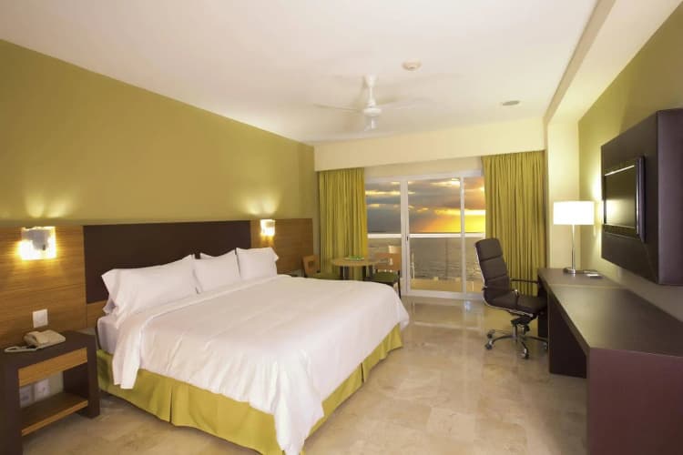 Krystal Grand Puerto Vallarta photo 4