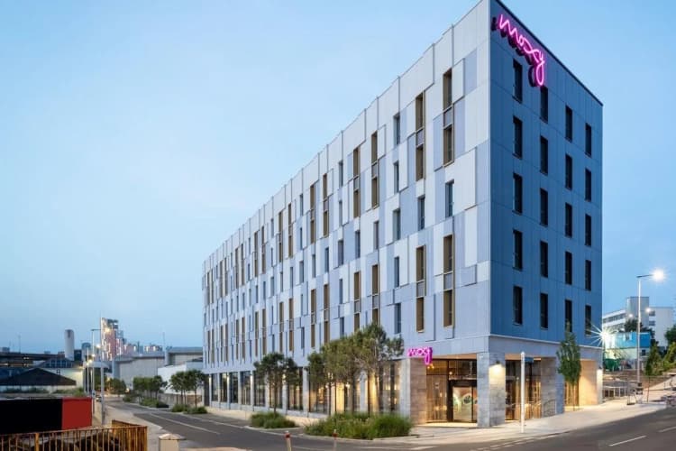 Moxy Plymouth, photo 1