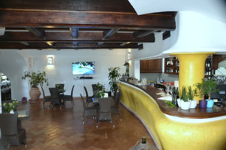 Galanias Hotel & Retreat photo 3