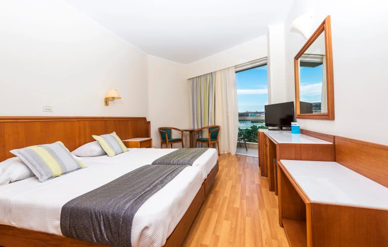 Apollo Beach Hotel photo 4