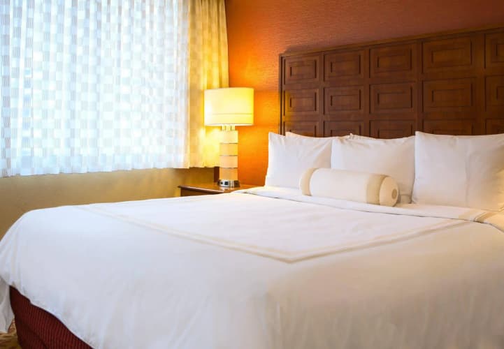 Baltimore Marriott Inner Harbor at Camden Yards, photo 3