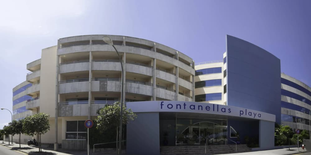 Aparthotel Fontanellas Playa photo 2