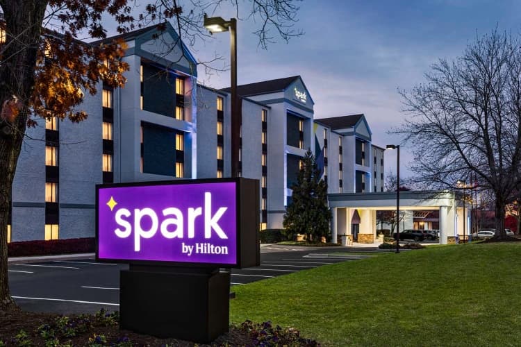 Spark by Hilton Germantown Washington DC North photo 2