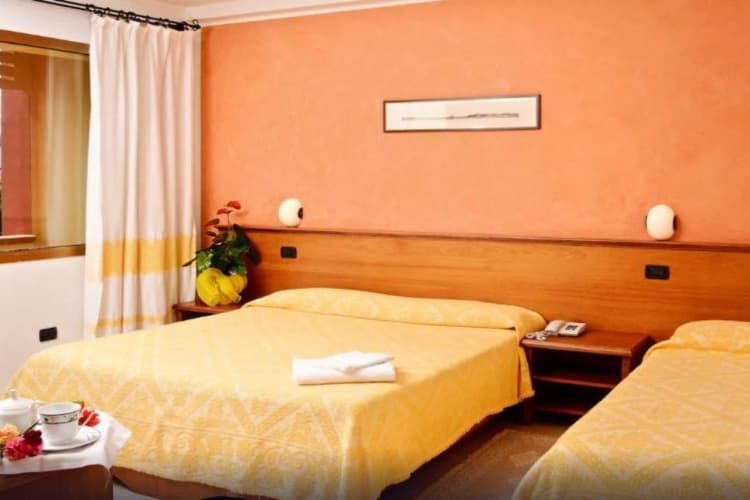 Club Malaspina Hotel & Resort photo 2