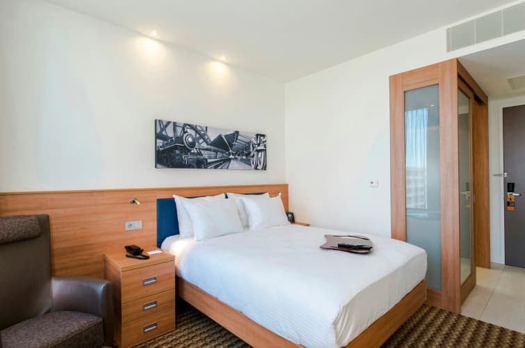 Hampton by Hilton Amsterdam / Arena Boulevard photo 4
