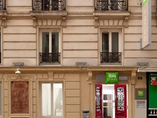 Ibis Styles Paris Pigalle Montmartre (Adults only) photo 2