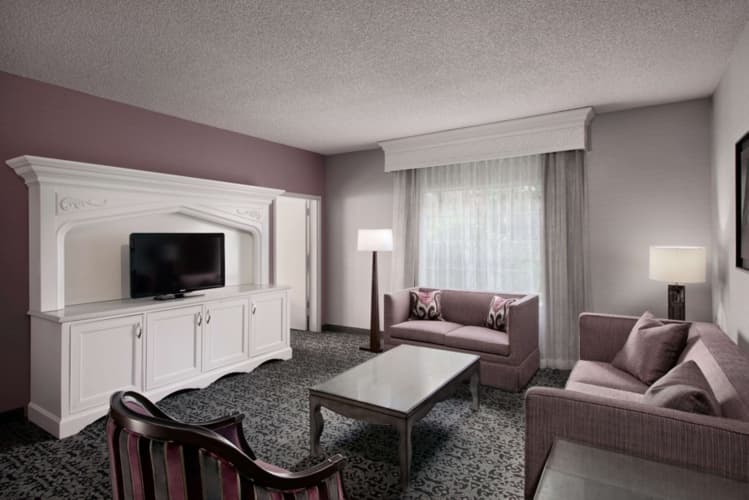 Anaheim Majestic Garden Hotel photo 5
