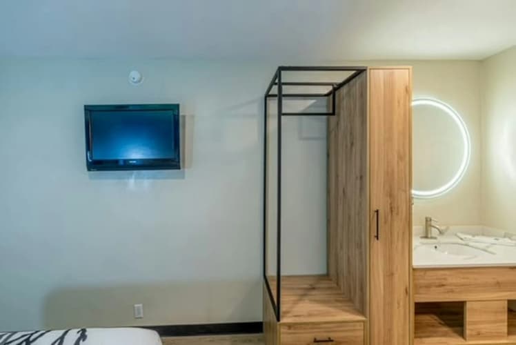 Exclusivo Inn by OYO Grand Prairie, TX photo 3