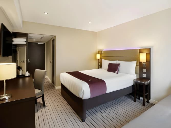 Premier Inn London Leicester Square photo 5