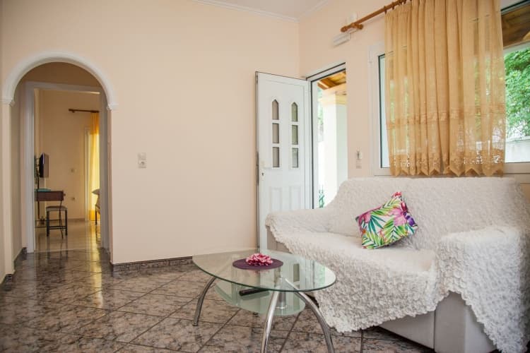 Brentanos Apartments - View Of Paradise, photo 4