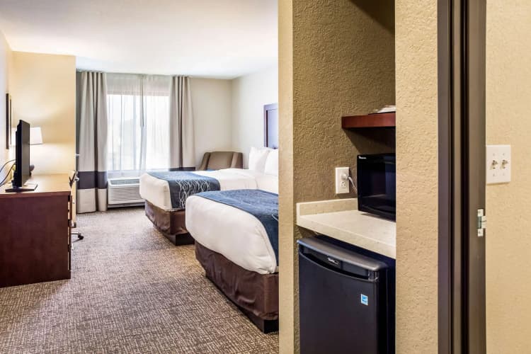 Comfort Inn & Suites Niagara Falls Blvd USA photo 5