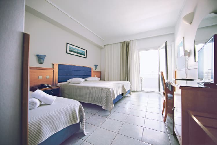Atlantis Hotel photo 4