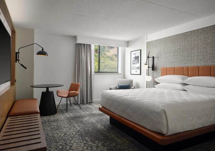 Sheraton Grand Rapids Airport Hotel photo 4
