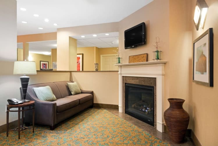 Baymont by Wyndham Denver International Airport, photo 3