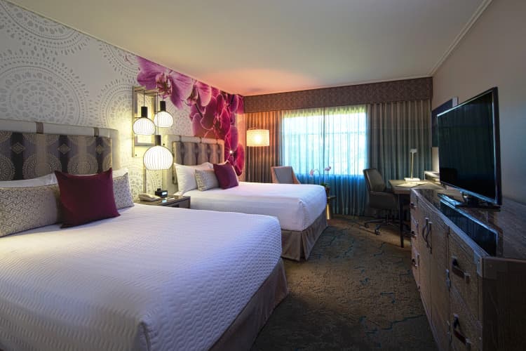 Loews Royal Pacific Resort photo 5