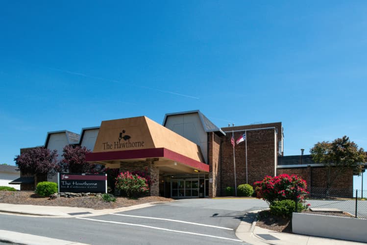 The Hawthorne Inn & Conference Center photo 2