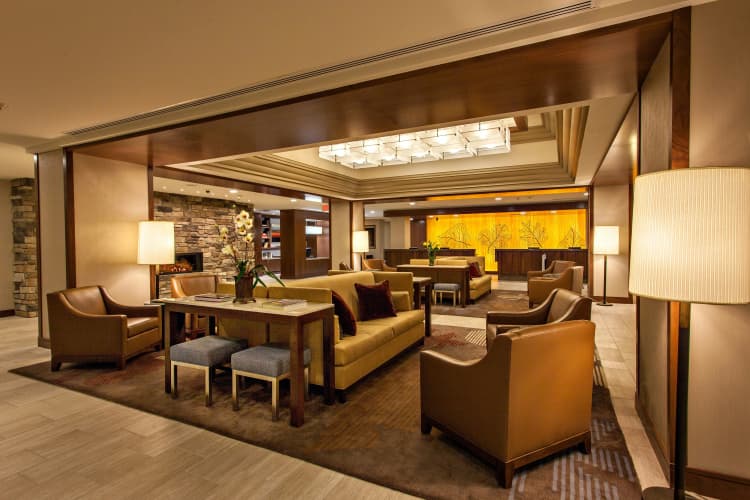 DoubleTree by Hilton Pittsburgh - Green Tree photo 4