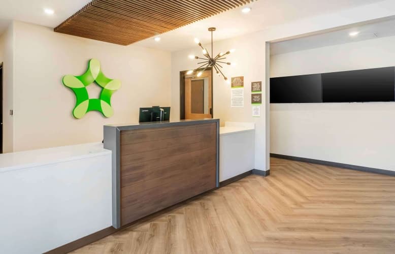 Extended Stay America Premier Suites Fort Myers Airport photo 4