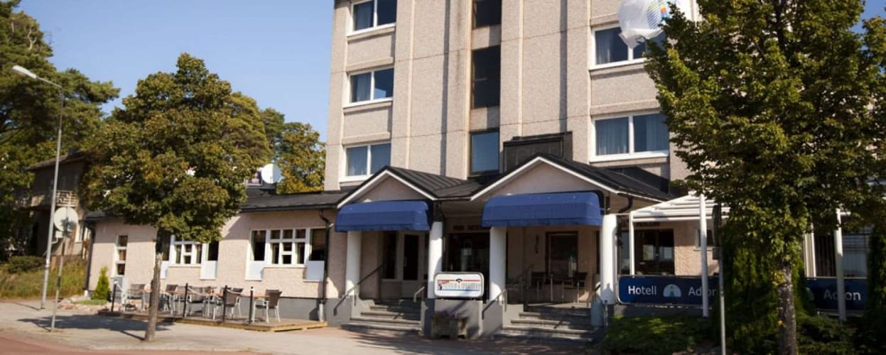 Hotel Adlon photo 2
