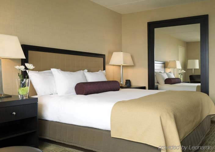 Hilton Hasbrouck Heights/Meadowlands photo 5