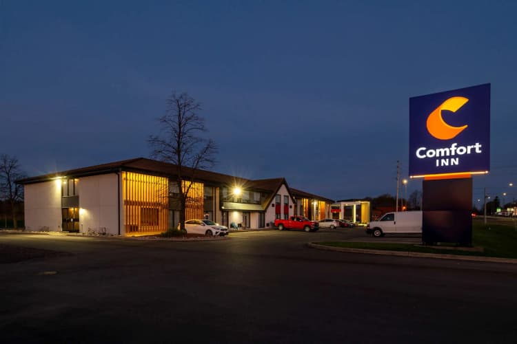 Comfort Inn photo 2