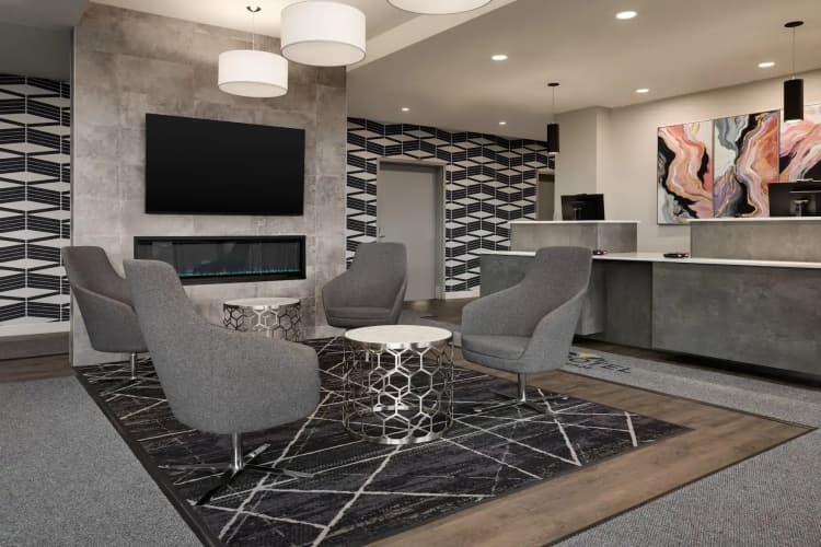 Microtel Inn And Suites By Wyndham Boisbriand photo 3