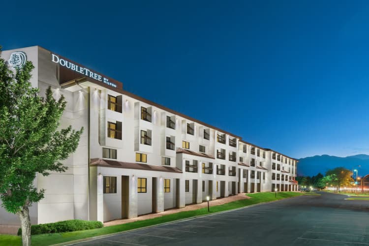 DoubleTree by Hilton Hotel Colorado Springs photo 2