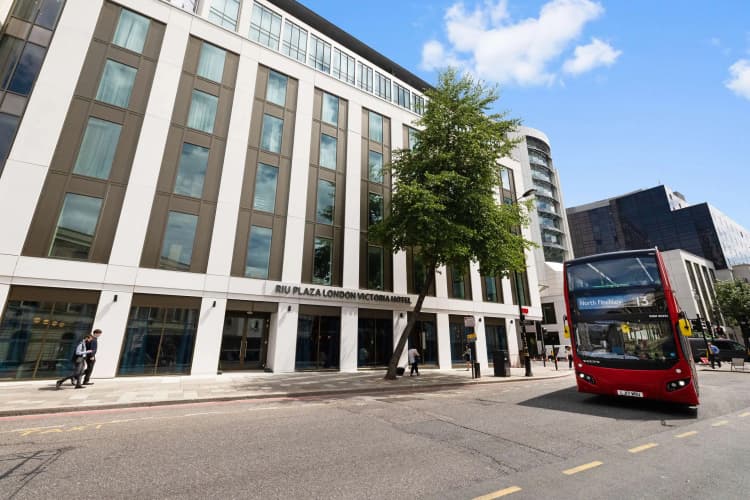 Hotel Riu Plaza London Victoria photo 2