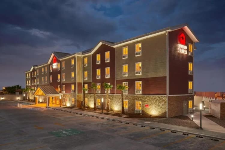 Hotel Extended Suites Saltillo Galerias photo 2