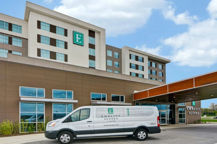 Embassy Suites by Hilton Plainfield Indianapolis Airport photo 2