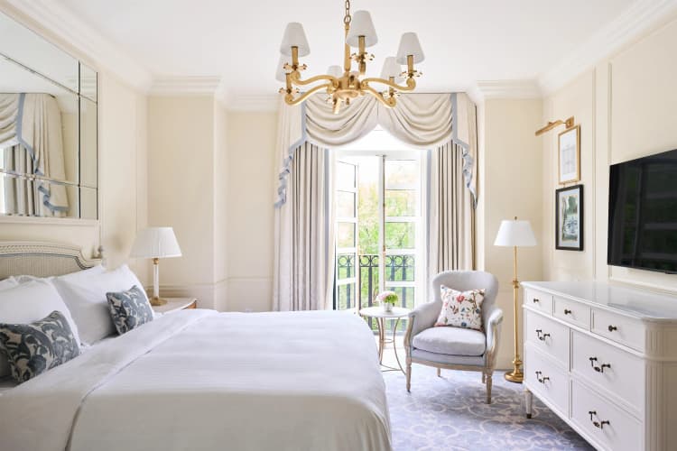 The Charleston Place photo 4