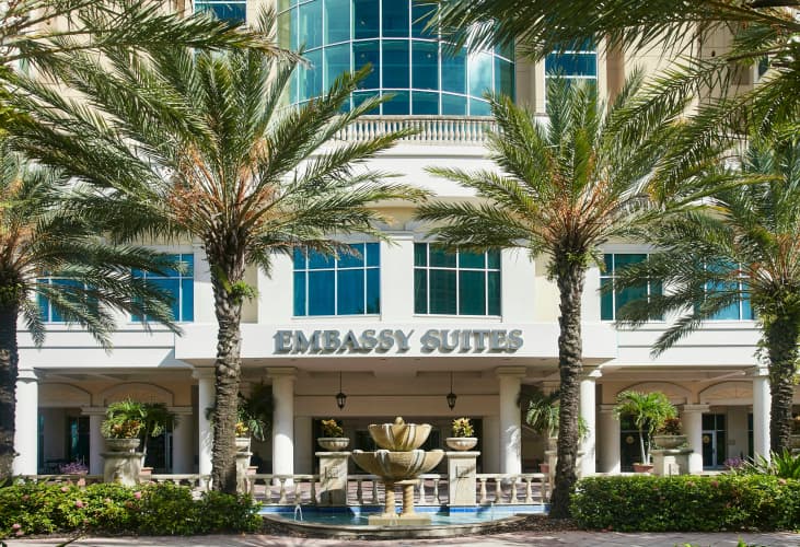 Embassy Suites by Hilton Tampa Downtown Convention Center photo 2