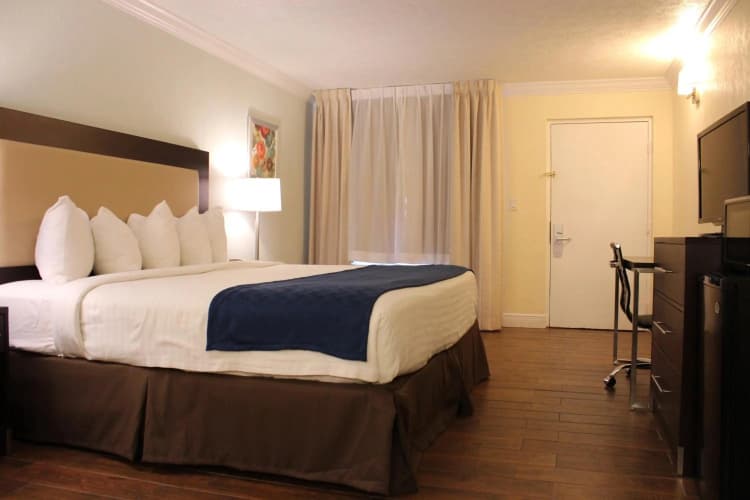 Fairway Inn photo 4