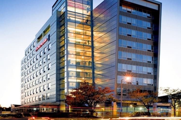 Hampton Inn & Suites Boston Crosstown Center photo 2