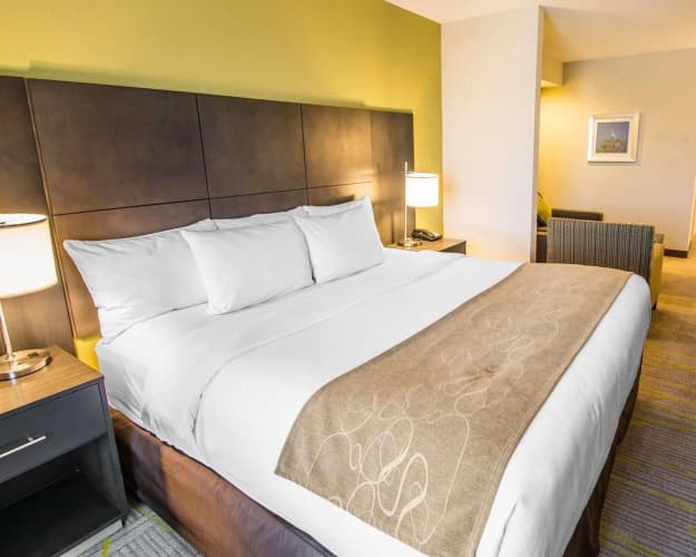 Comfort Suites Miami Airport North photo 4