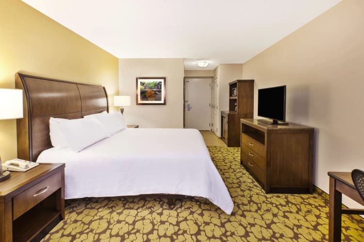 Hilton Garden Inn Cleveland Downtown photo 4