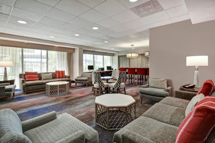 Hampton Inn & Suites Alexandria Old Town Area South photo 3